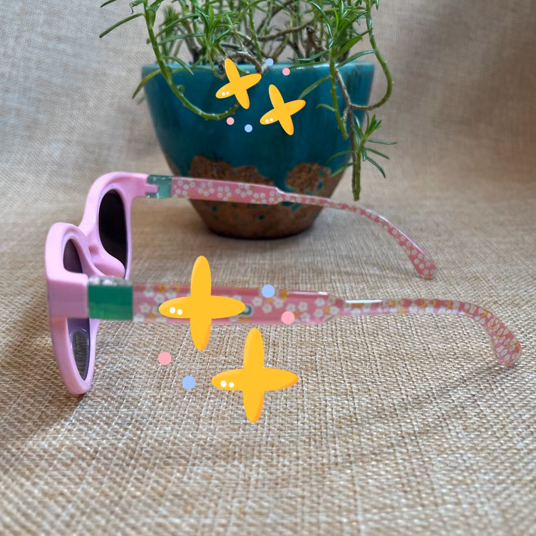 Silicone Kids′ Floral Design Cat Eye Sunglass Party Fun Gifts