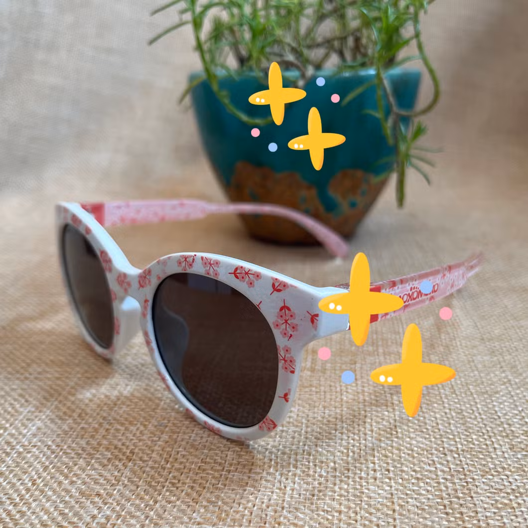 Silicone Kids′ Floral Design Cat Eye Sunglass Party Fun Gifts