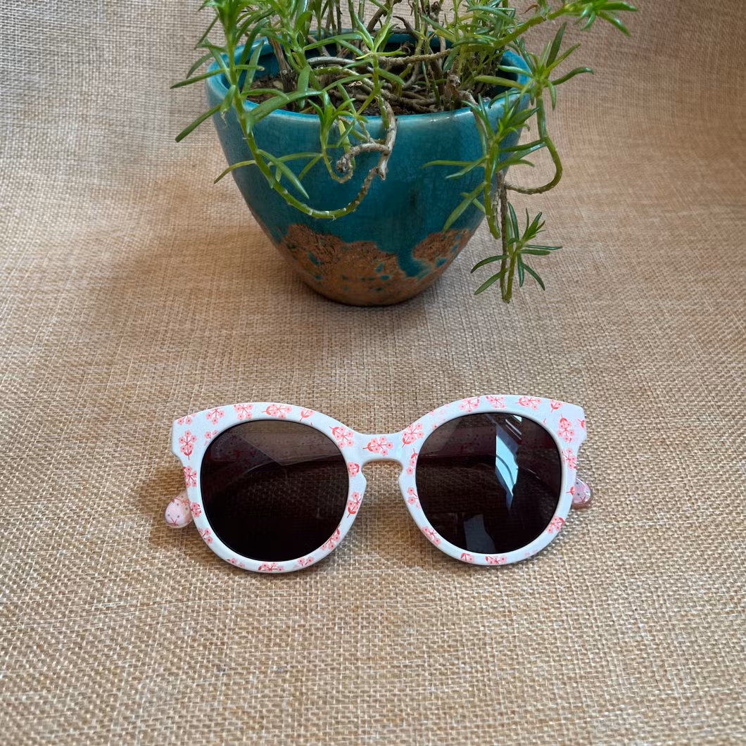 Silicone Kids′ Floral Design Cat Eye Sunglass Party Fun Gifts