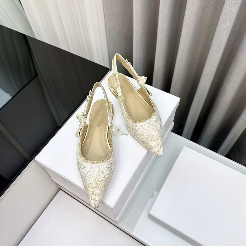 Heels Ladies Chic Rhinestone Strap Glass Wine Heeled Sandals Summer Chic Big Size Women Shoes