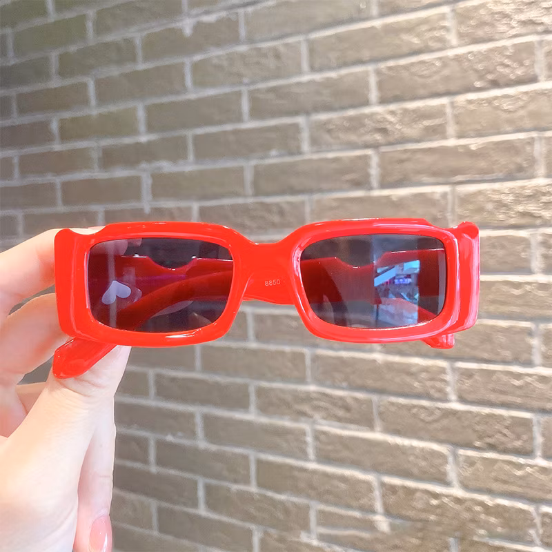 2024 Wholesale Manufacturer Personalized Cute Baby Sun Shade UV Resistant Children&prime;s Kids Sunglasses for Boys and Girls