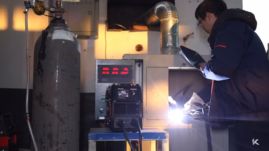 MIG Inverter Welding MMA/TIG/Mag/Flux/CO2 5 in 1 200A Welder Welding Machine