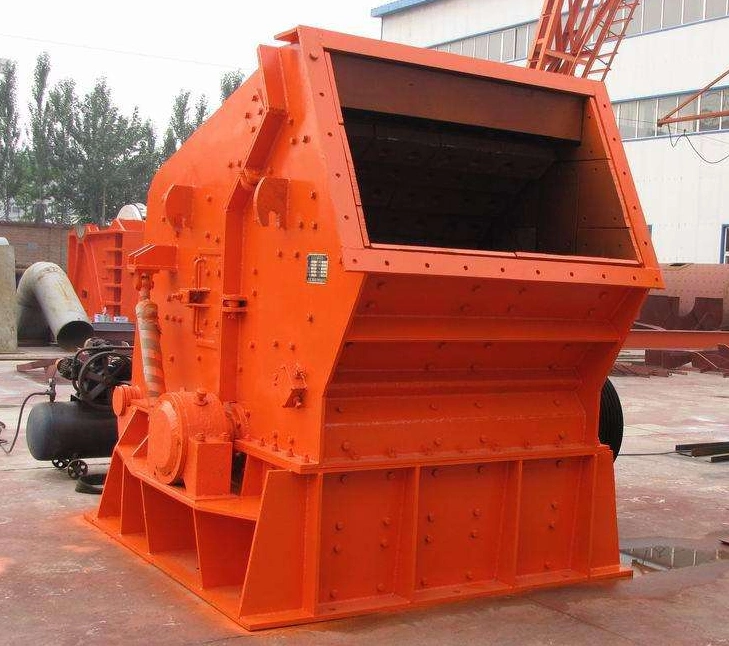 China Factory Supply Iron Ore Impact Fine Crusher Equipment