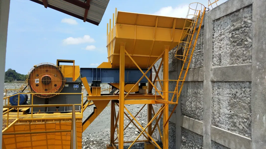 Primary Stone Jaw Crusher for Quarry/Concrete Aggregates/Black Rock/Iron/Gold/Copper Ore Crushing (PE2436)