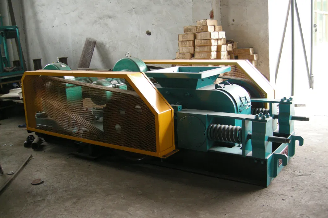 Small Coal Gangue Roller Crusher Ceramic Stone Extrusion Crusher Pebble Double Roller Grinding Sand Making Machine