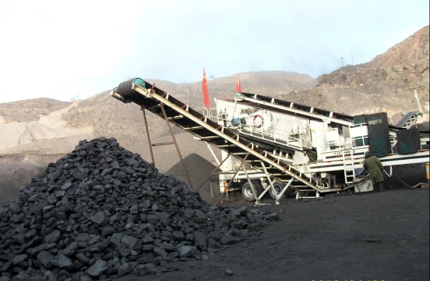 Mobile Jaw Crusher/ Impact Crusher/ Cone Crusher/ Sand Making Machine/ Screen for Cobble Stone