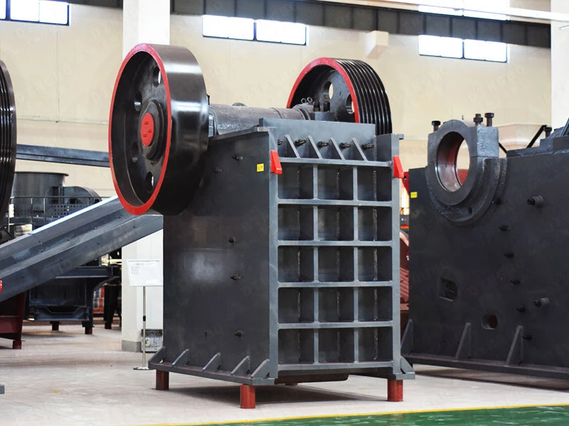 Pew Euro Series Jaw Crusher for Limestone/Granite/Riverstone/Basalt Quarry Crushing