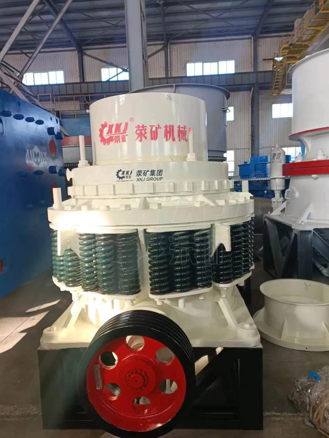 Ore Stone Crusher Equipment Is Used for Stone Production Line and Crushing