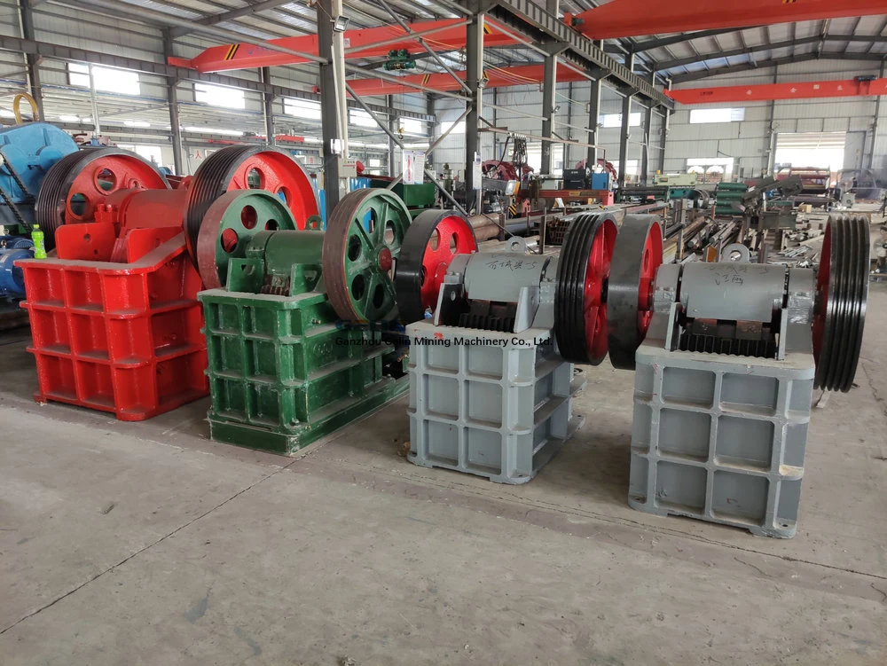 Small 2tph 105tph Capacity Coarse Rock Breaker Fine Jaw Crusher for Iron Ore