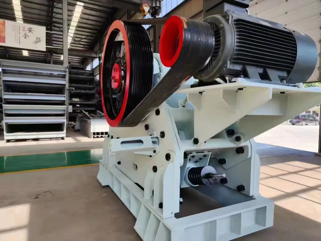 Complete Rock Crushing Machine Stone Jaw Crusher with Screening Line Price