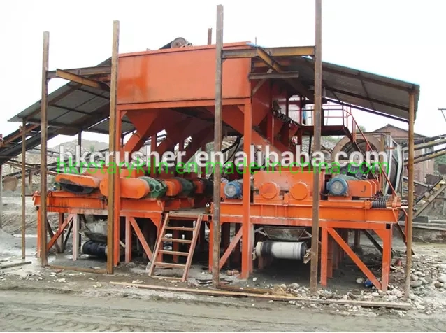 Low Price Slag/Coke/Granite/Limestone/Pebble Crushing Machine Double Teeth Roller Crusher Manufacture