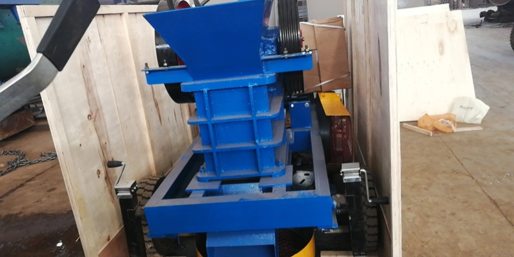 Diesel Engine PE150X250 Small Mobile Jaw Crusher Price Rock Stone Crushing Plant