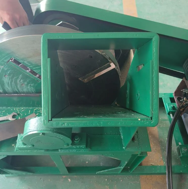 Professional Wood Chip Granulation Multifunctional Industrial Corn Hammer Mill Wood Crusher