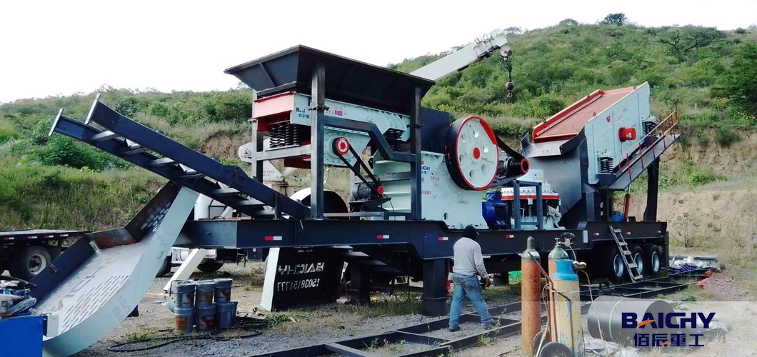 Gravel Mobile Crushing Plant for Crush Stone Quarry with Screening Machine