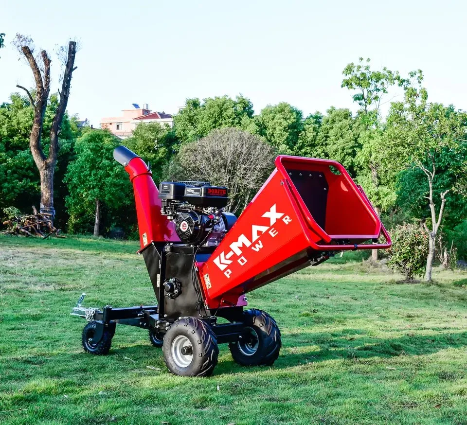 15HP Four Wheels Chopping Wood Chipper Winter Heating Forestry Crusher Branch Logger