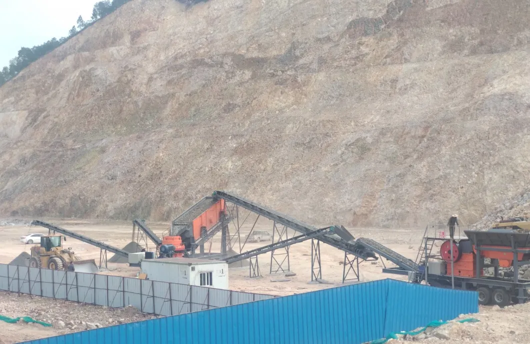 Tire-Mounted Mobile Crushing Plant for Mining