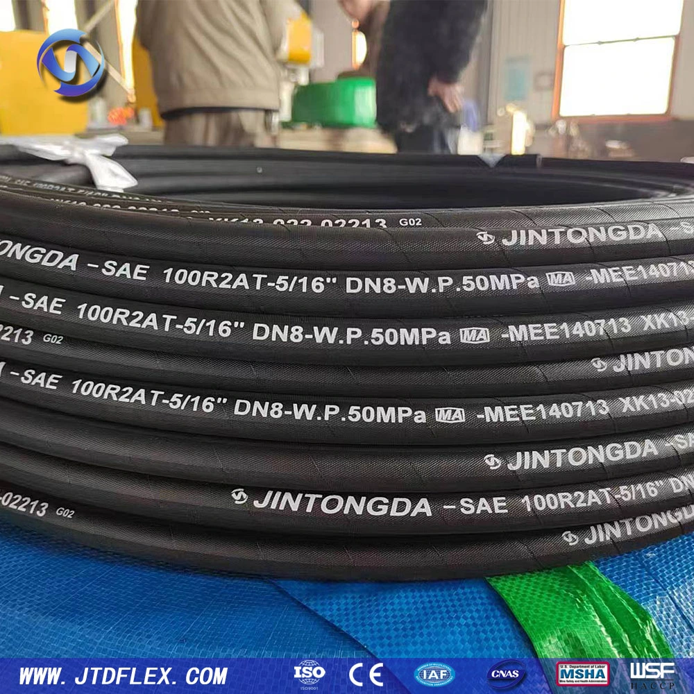 Factory Direct Selling Price Soft Flexible Hydraulic Rubber Hose High Pressure SAE 100r2at DIN En 853 2sn Industrial Tube Pipe with Two Braids