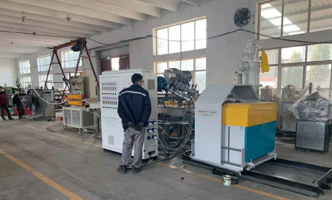 High Pressure Non Toxic Flexible PVC Steel Wire Enhanced Spring Spiral Air Hose Extrusion Line Machine