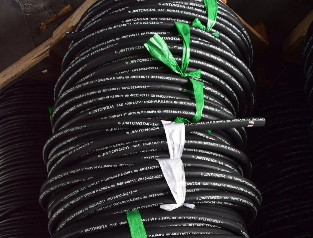 China Factory Steel Wire Braided High Pressure Tube Pipe SAE 100r1at Hydraulic Rubber Hose with Msha Approval