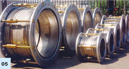 Curved Tube Pressure Balanced Expansion Joints for Steam Turbines