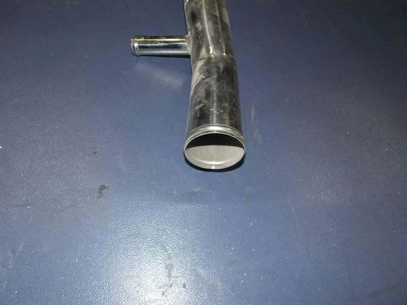 China Auto Parts &Phi; 60, L=530, H=65 Z-Shaped Steel Pipe 1303-01046 for Yutong Zhongtong Bus