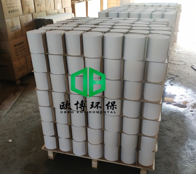 300cpsi DPF Diesel Particulate Filter Honeycomb Ceramic Catalyst Substrate Exhaust Catalytic Converter