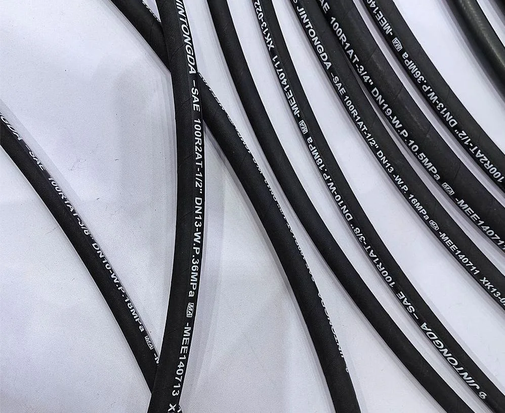 Stainless Steel Braided R14 PTFE Hose Smoothbore/Convoulted Flexible High Pressure Hydraulic Hose