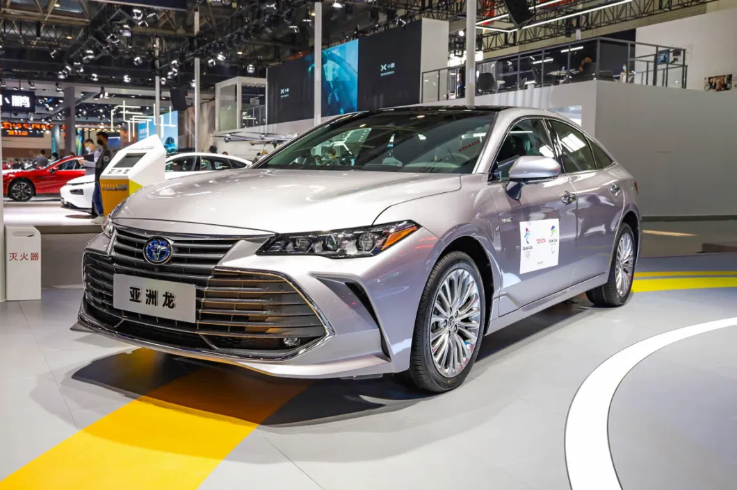 Toyota Avalon 2023 5 Seats 3 Vans Fuel Vehicle Petrol Car