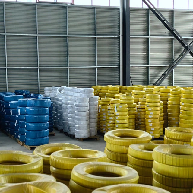 Manufacturer Direct Sales Flexible Rubber Hydraulic Hose SAE 100r2at DIN En853 2sn with Two Steel Wire Braids