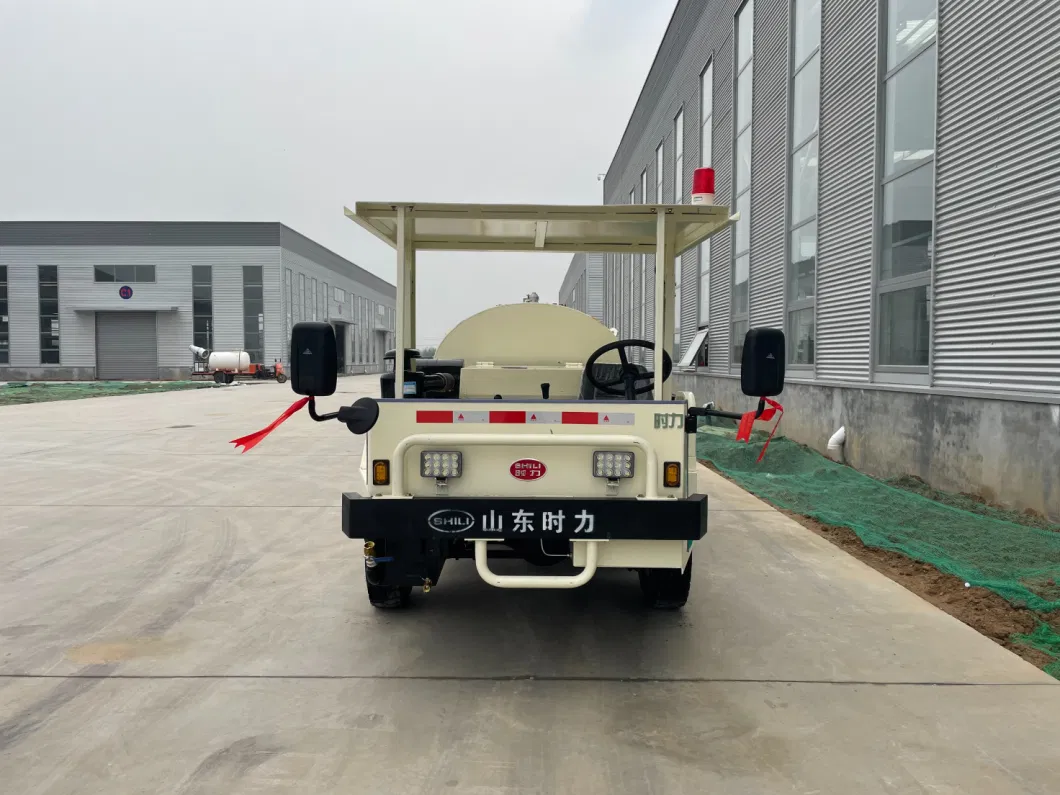 Multiple Refueling Functions Tank Car with Dump Truck Oil Absorption Function