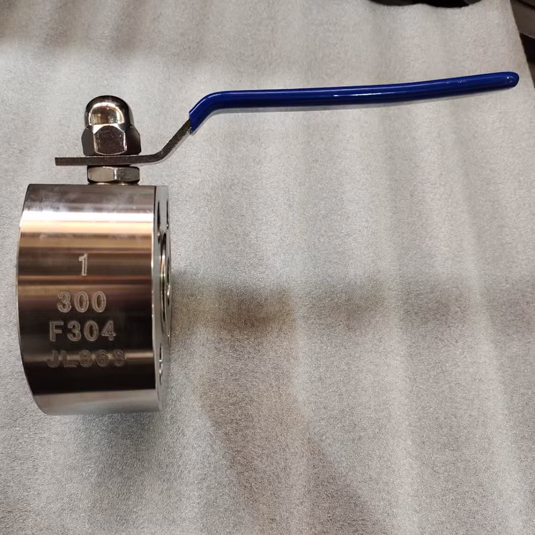 Stainless Steel Valves Body/Ball SS304 PTFE Seat Flange 3-Way Floating Ball Valve with ISO CE