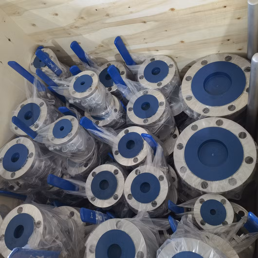 Stainless Steel Valves Body/Ball SS304 PTFE Seat Flange 3-Way Floating Ball Valve with ISO CE