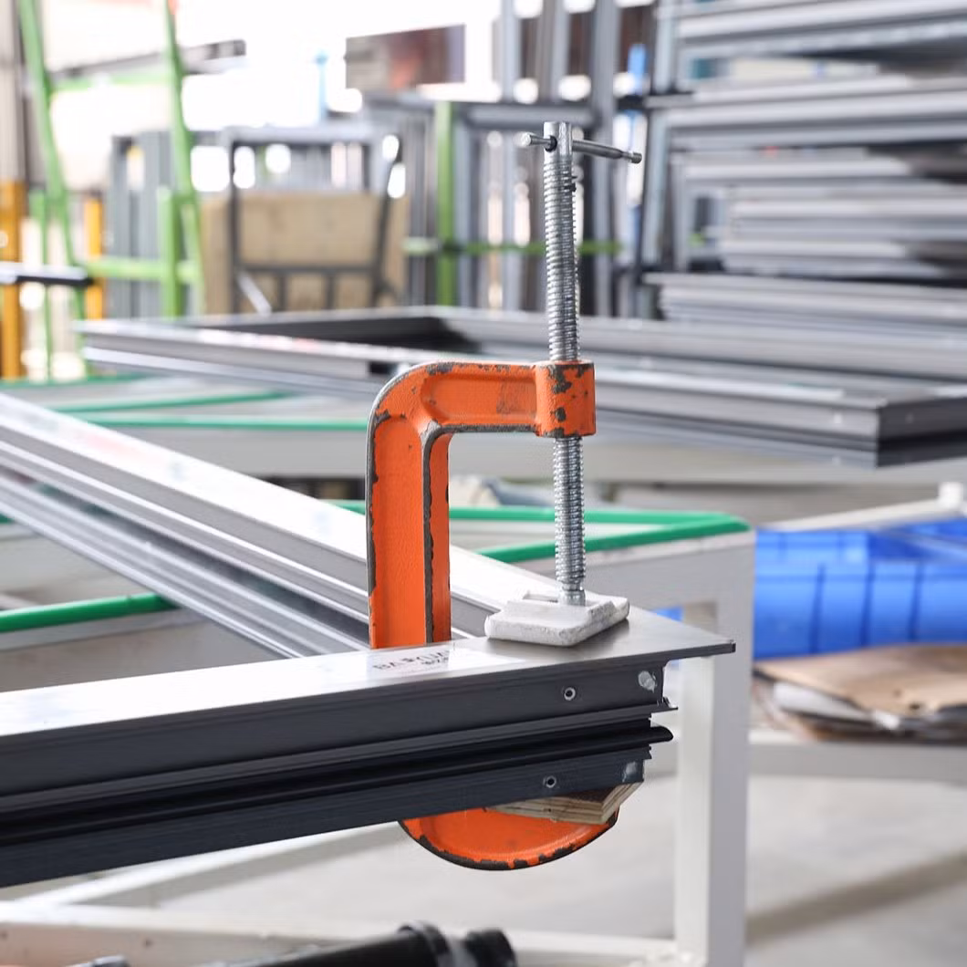 Byy-0925 Door Aluminum Full-View Transparent Frosted Black Mirror Glass Automatic Sectional Overhead Garage Doors