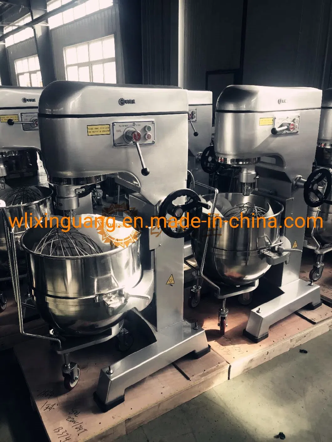 Servo Driven Automatic Cake Quantatitive Filling Machine Commercial Bakery Equipment Cake Depositor