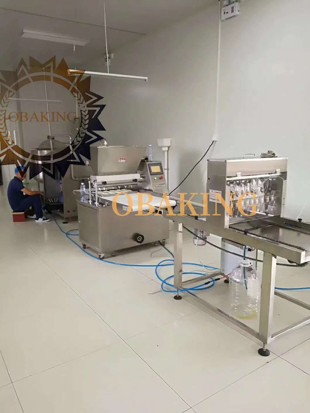 CE Certificate Autoamtic Muffin Cake Filling Machine Pancake Depostior Machine Commerical Cake Production Line