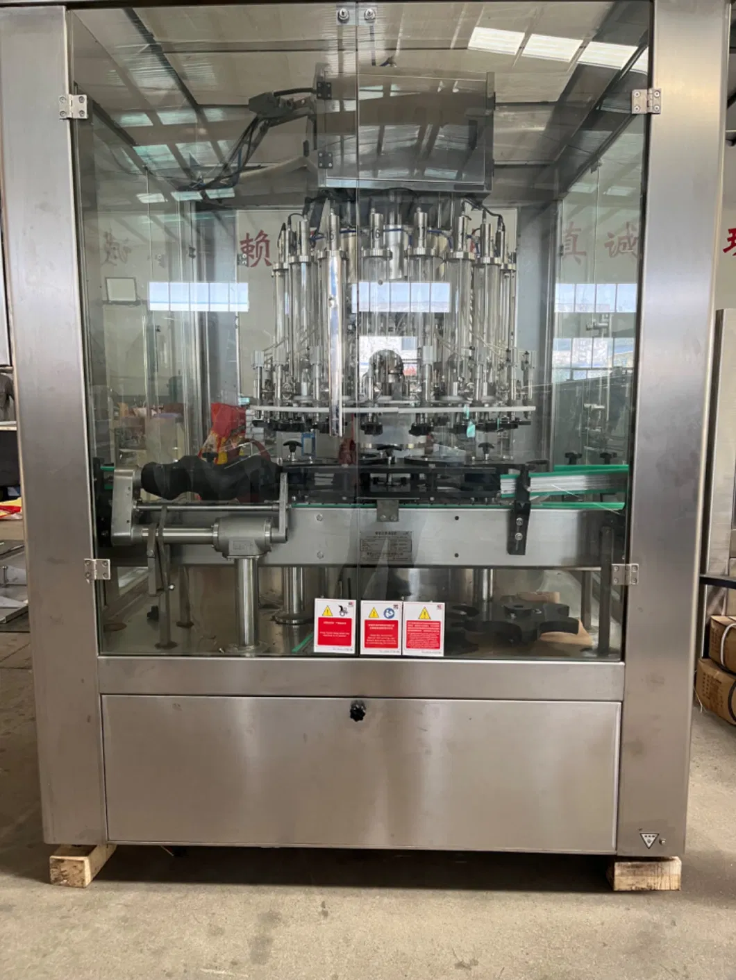 Fully Automatic Vodka Whiskey Liquid Filling Machine Red Wine Bottling Machinery