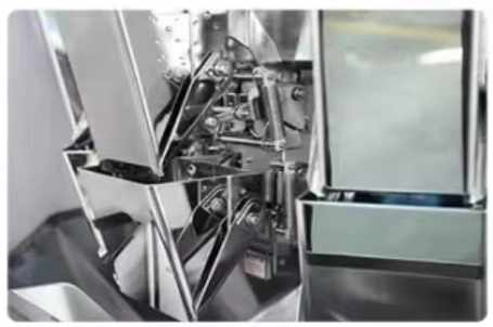 Sunward Food Grade Updated Extruded Bi-Color Snack Food Machine Core Filling Snacks Plant Corn Sticks with Double Color