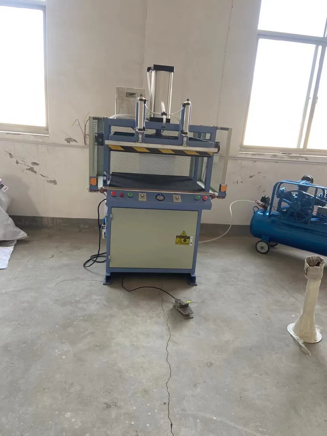 Waste Cotton Fiber Opening Machine Automatic Polyester Fiber Bale Pillow Filling Machine Plush Toy Dolls Stuffing Machine