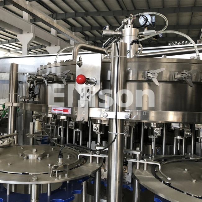 Automatic Juice Hot / Spirit / Liquor Filling Capping Sealing Machine Line