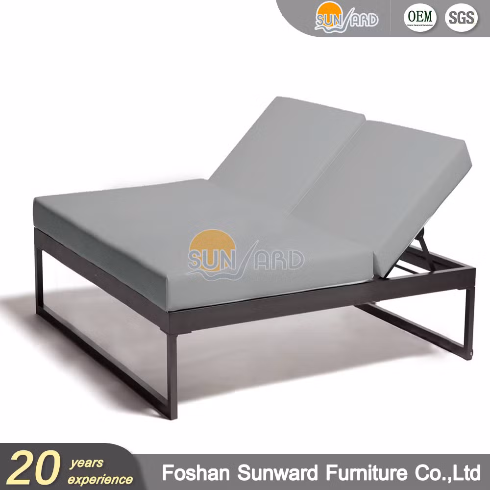 Customized Modern Outdoor Resort Hotel Pool Beach Side Garden Sale Leisure Patio Aluminum Frame Double Wide Chaise Lounge with Cushion
