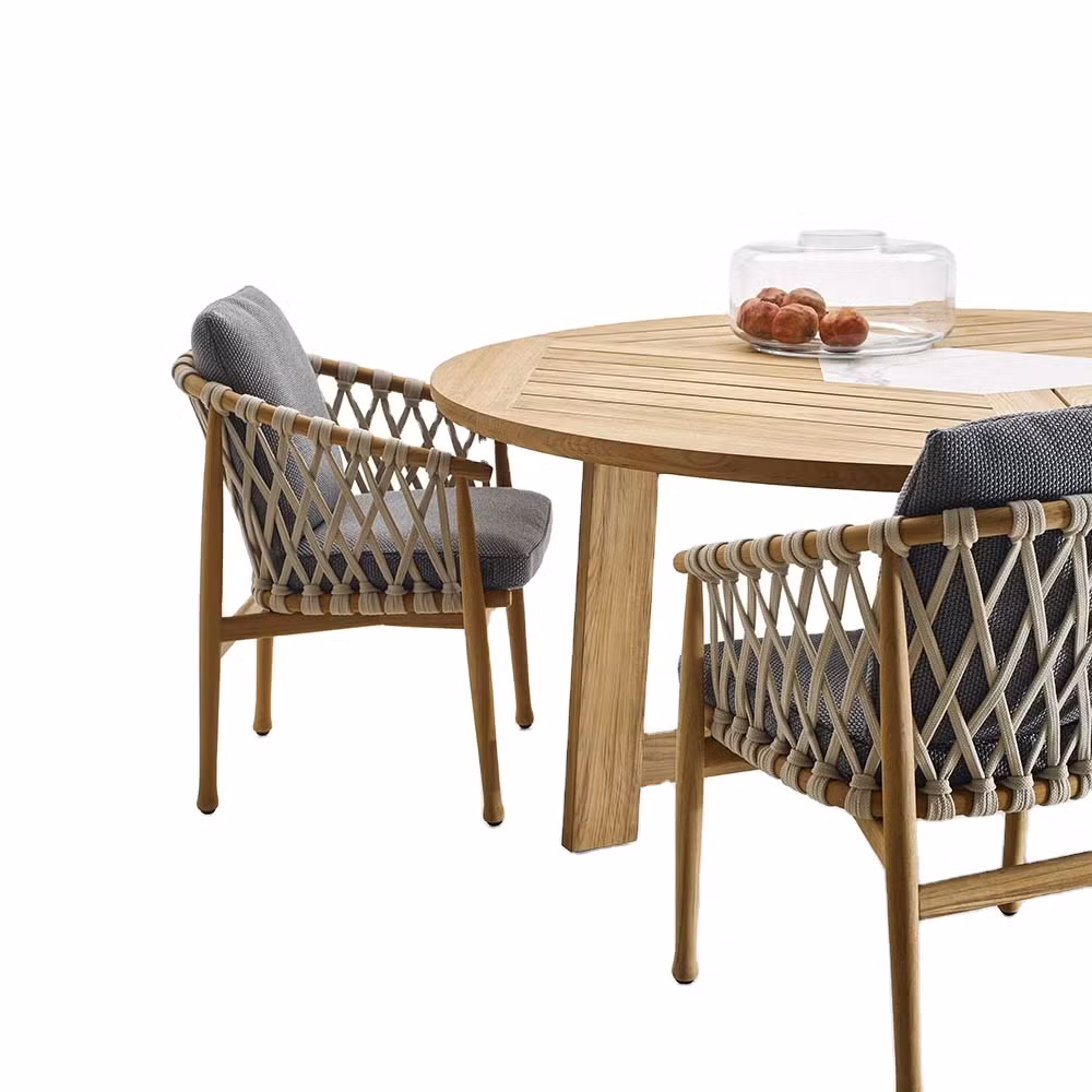 Popular Designs Luxury Teak Outdoor Dining Set Garden Furniture Table and Chairs