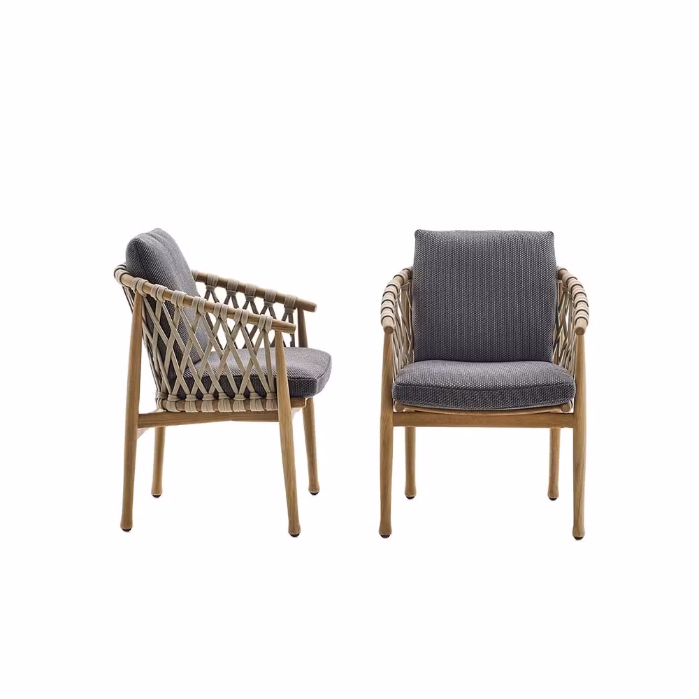 Popular Designs Luxury Teak Outdoor Dining Set Garden Furniture Table and Chairs