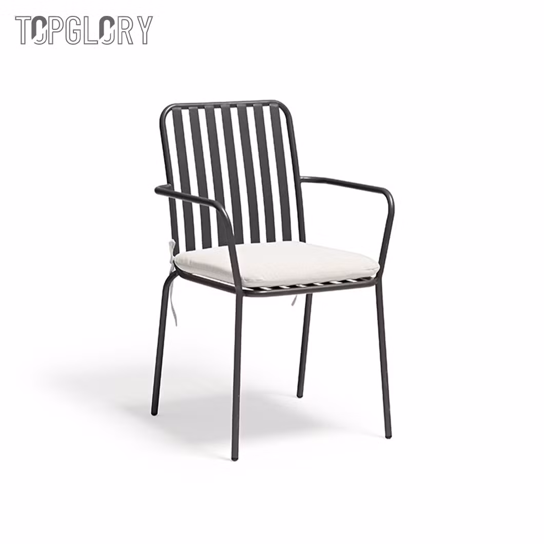 Coffee Shop Round Cast Aluminum Patio Table Outdoor Vintage Restaurant Stackable Dining Arm Chair Cafe Wicker French Bistro Rattan Chairs and Table Set