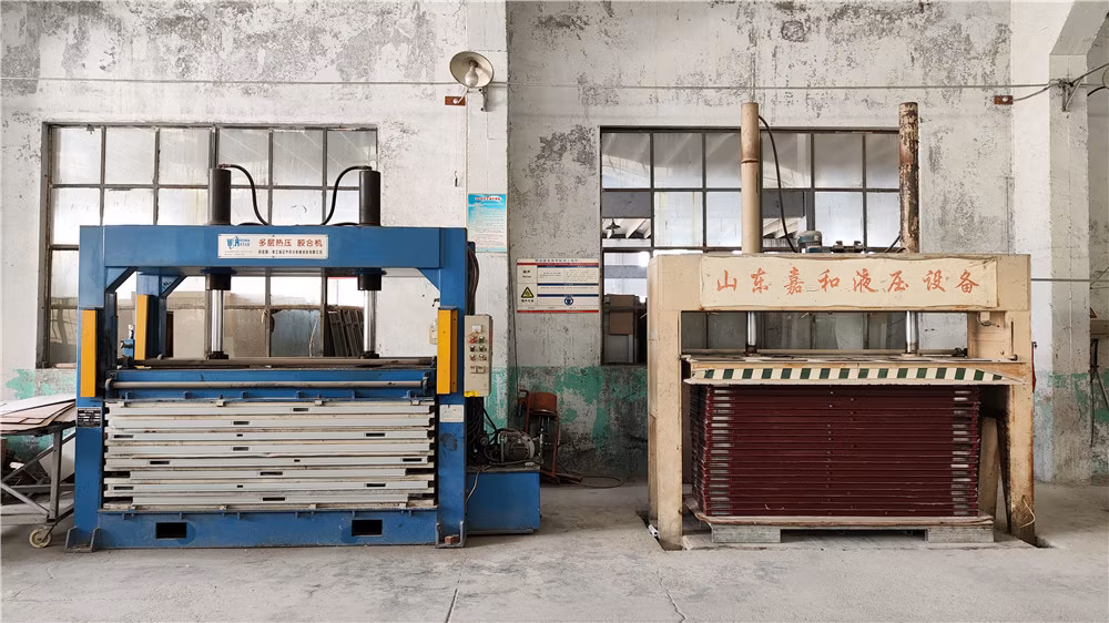Low Price Thermal Insulation Grill Design Steel Casement Sliding Aluminum Profile Metal Windows