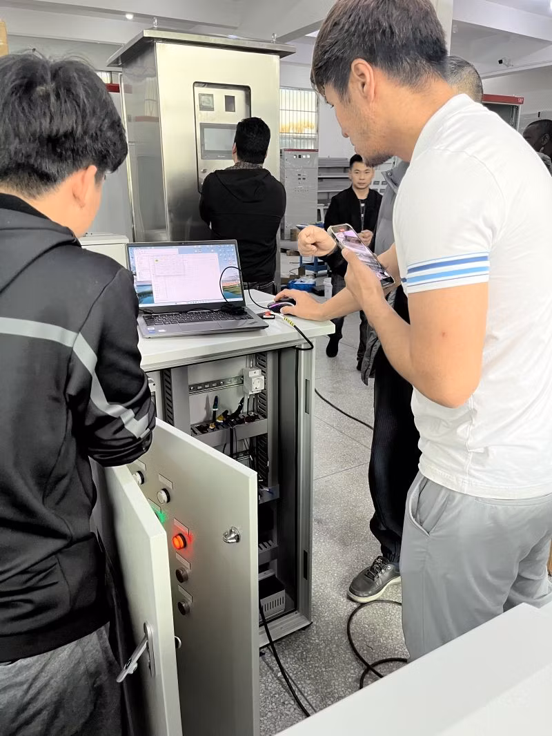 Smart Circuit Breaker Dual Power Automatic Switching Distribution Panel;