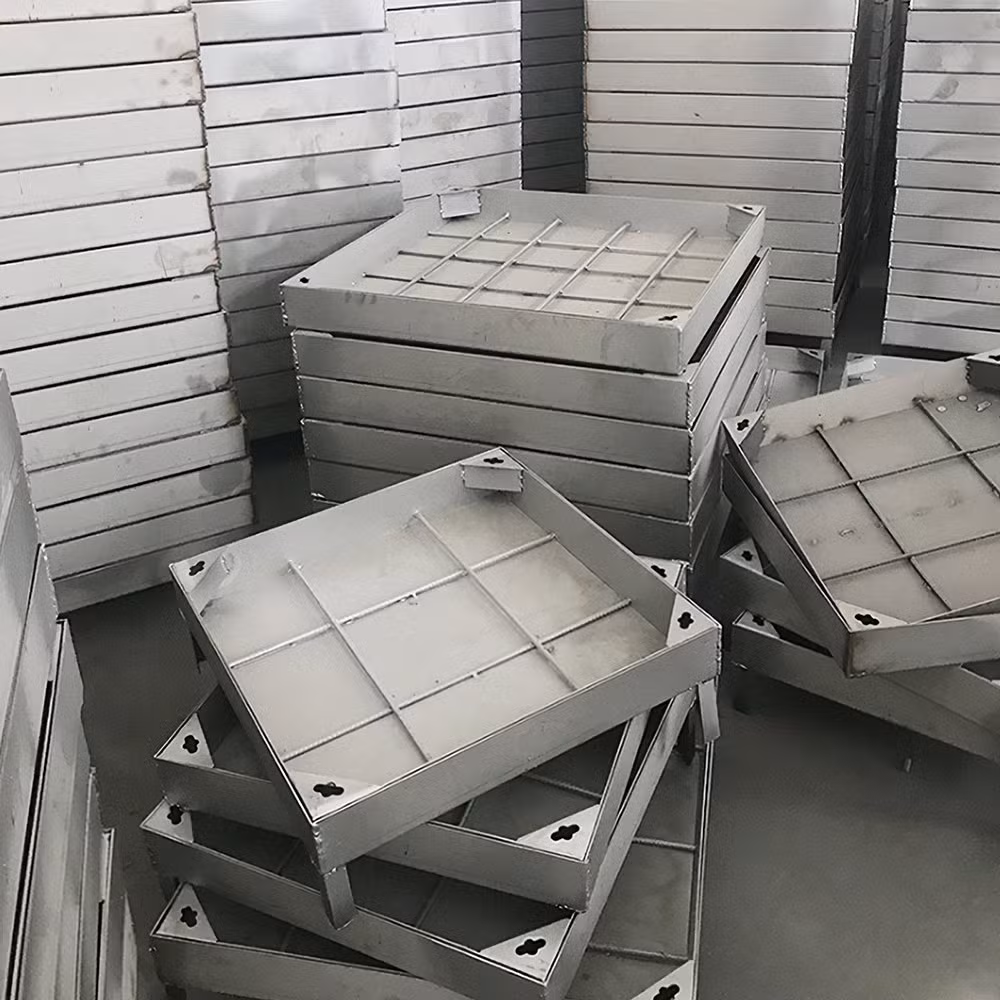 Custom Built-in Galvanised Steel Manhole Covers