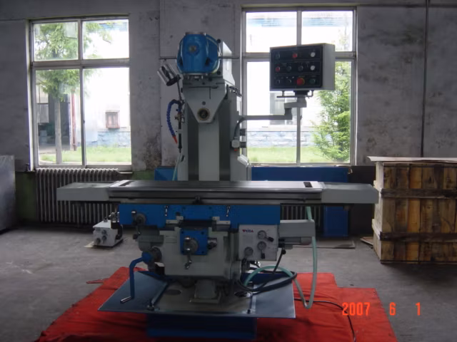 Chinese Precision Metal Universal Verital Milling and Horizontal Milling Machine (X6436)