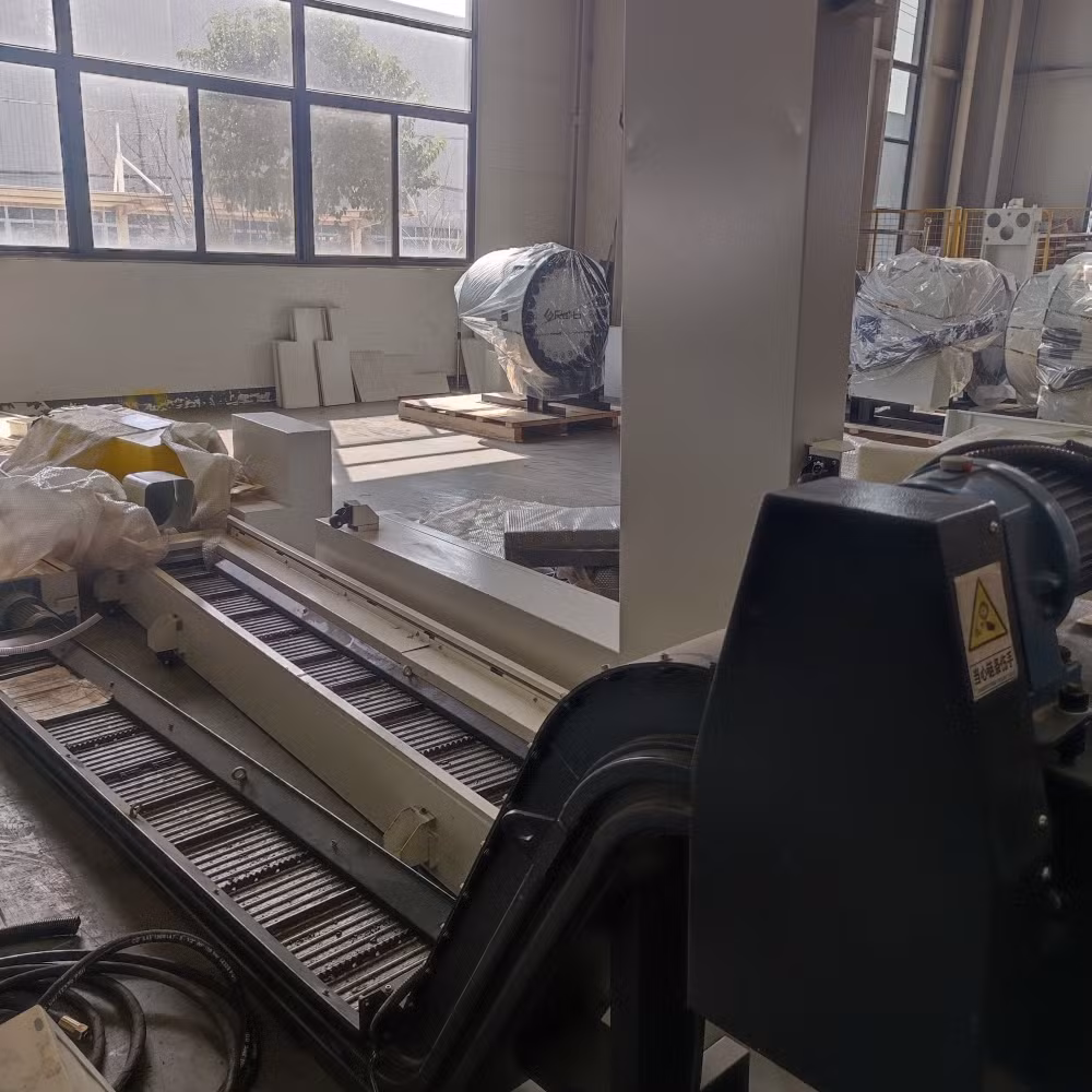 Three Roller Rails Big Parts Processing Vertical Spindle GSK Knd Fanuc System CNC Milling Center for Sale