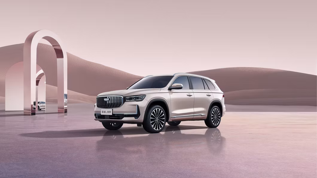 Sino Xingyue L Intelligent Electric Car China Manufacturing 5-Door 5-Seater SUV Seat Electric Secondhand Vehicle Silver Utility Passenger Vehicle