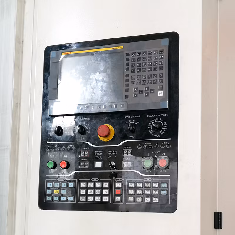 Hmc800 CNC Horizontal Machining Center 3 Axis CNC Milling Machine Hmc800 on Sale